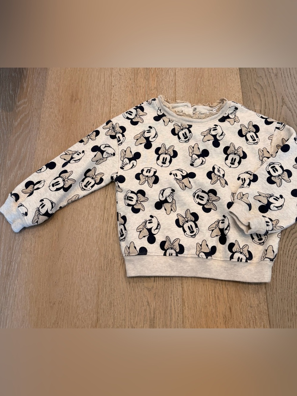 baby GAP Disney Girls Minnie Mouse Crewneck Sweatshirt
